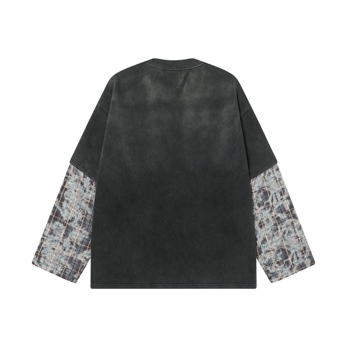 Chemise homme noire délavée à manches longues – Motif racing et manches à carreaux superposées