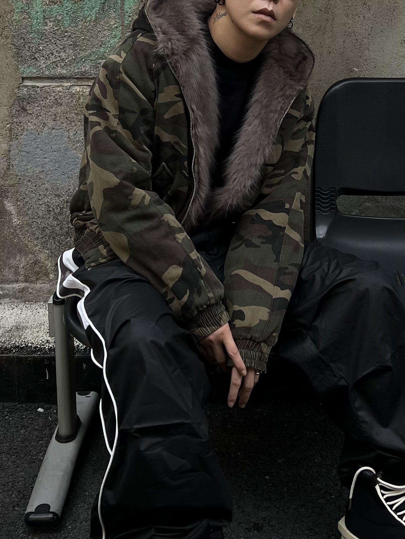 Blouson bomber homme camouflage doublé en fausse fourrure avec capuche