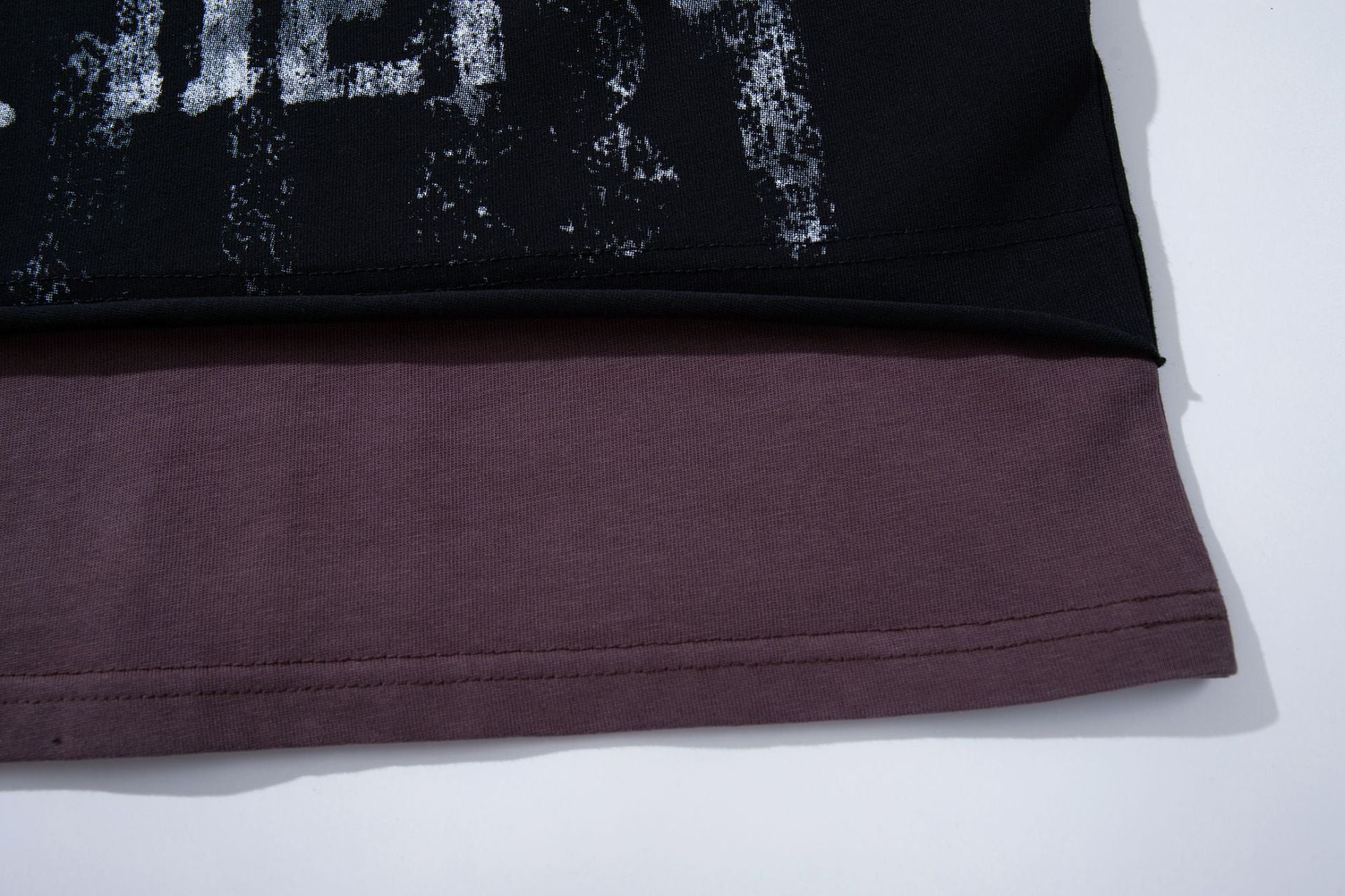 T-shirt oversize color block à motif, manches longues – Haut streetwear à effet deux pièces