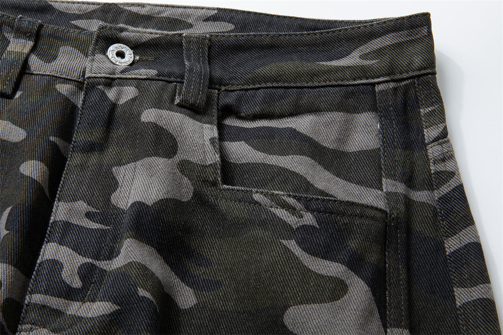 Wide-Leg Camo Cargo Pants – Baggy Fit Dark Green Camouflage Trousers