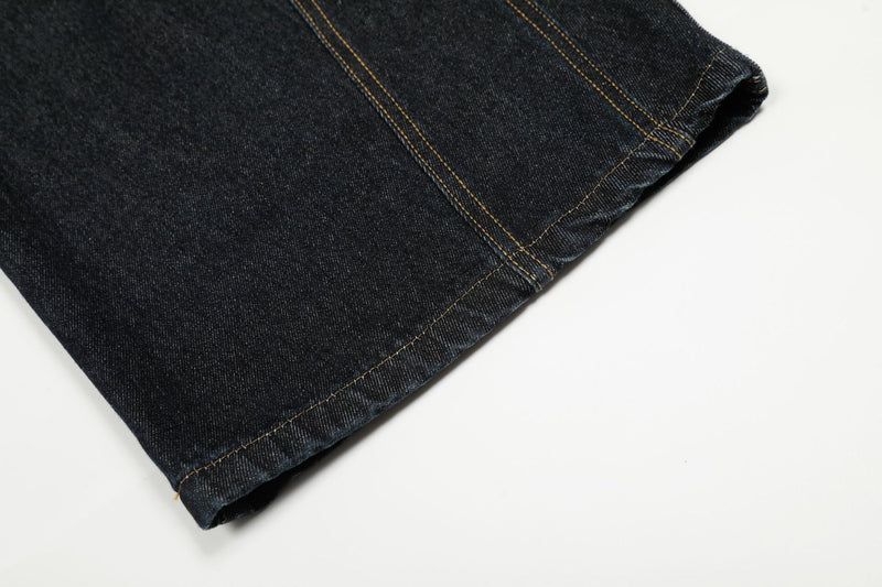 Jeans barrel à jambes larges – Délavage foncé, style américain vintage et détail porte-clés