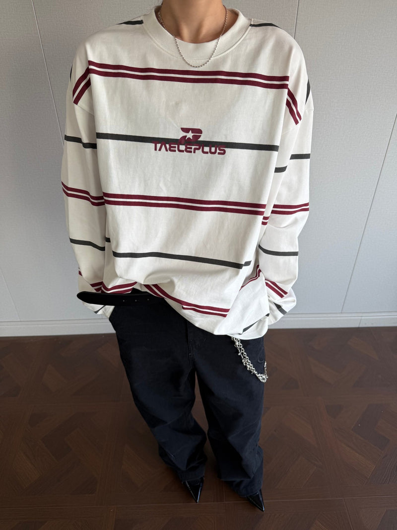 T-shirt oversize rayé à manches longues et col cheminée – Rouge et blanc / Noir et bleu