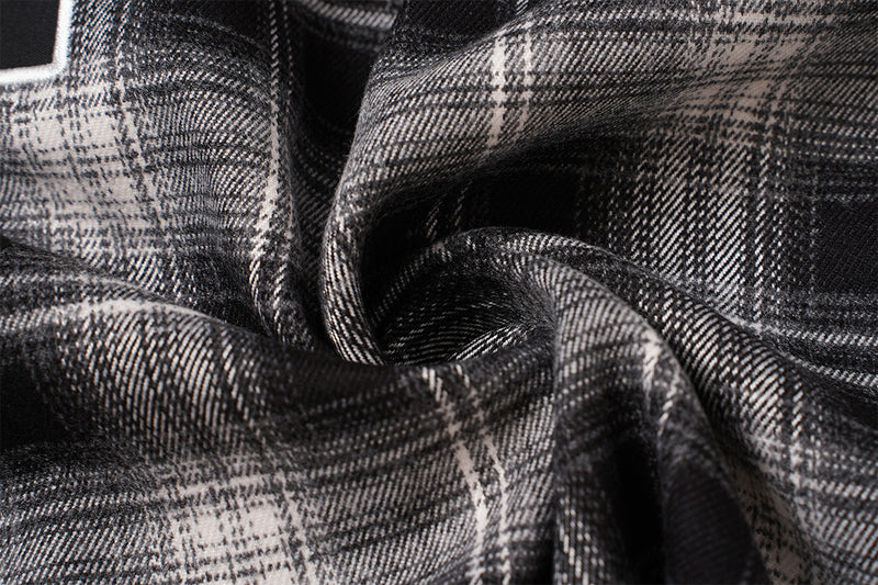 Kariertes Flanell-Overshirt mit Varsity-Emblem & Nummern-Grafik