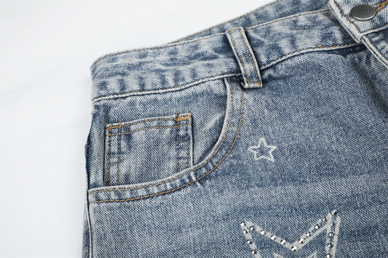 Star Embroidered Distressed Wide-Leg Jeans – Washed Baggy Denim with Ripped Knee