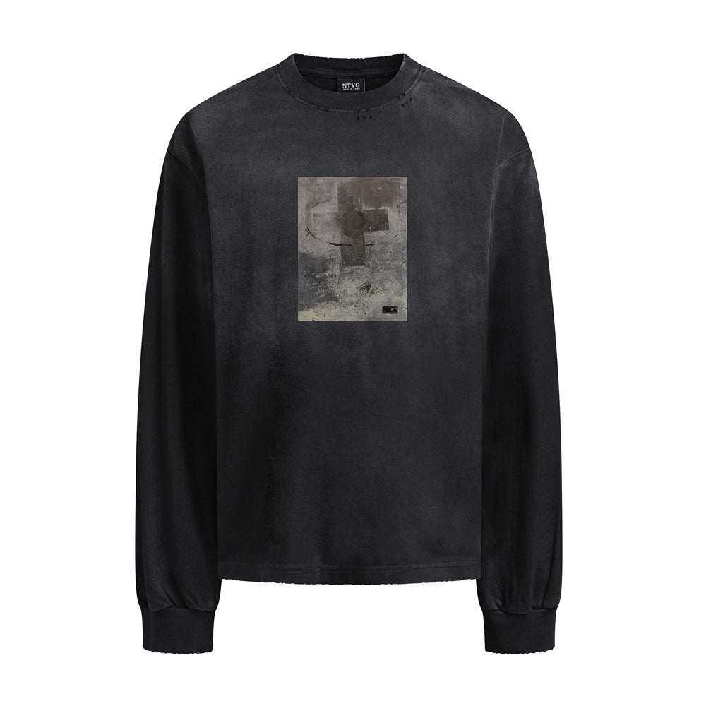 Langarmshirt mit Kreuz-Print und Acid-Wash – Vintage-Distressing mit offenem Saum