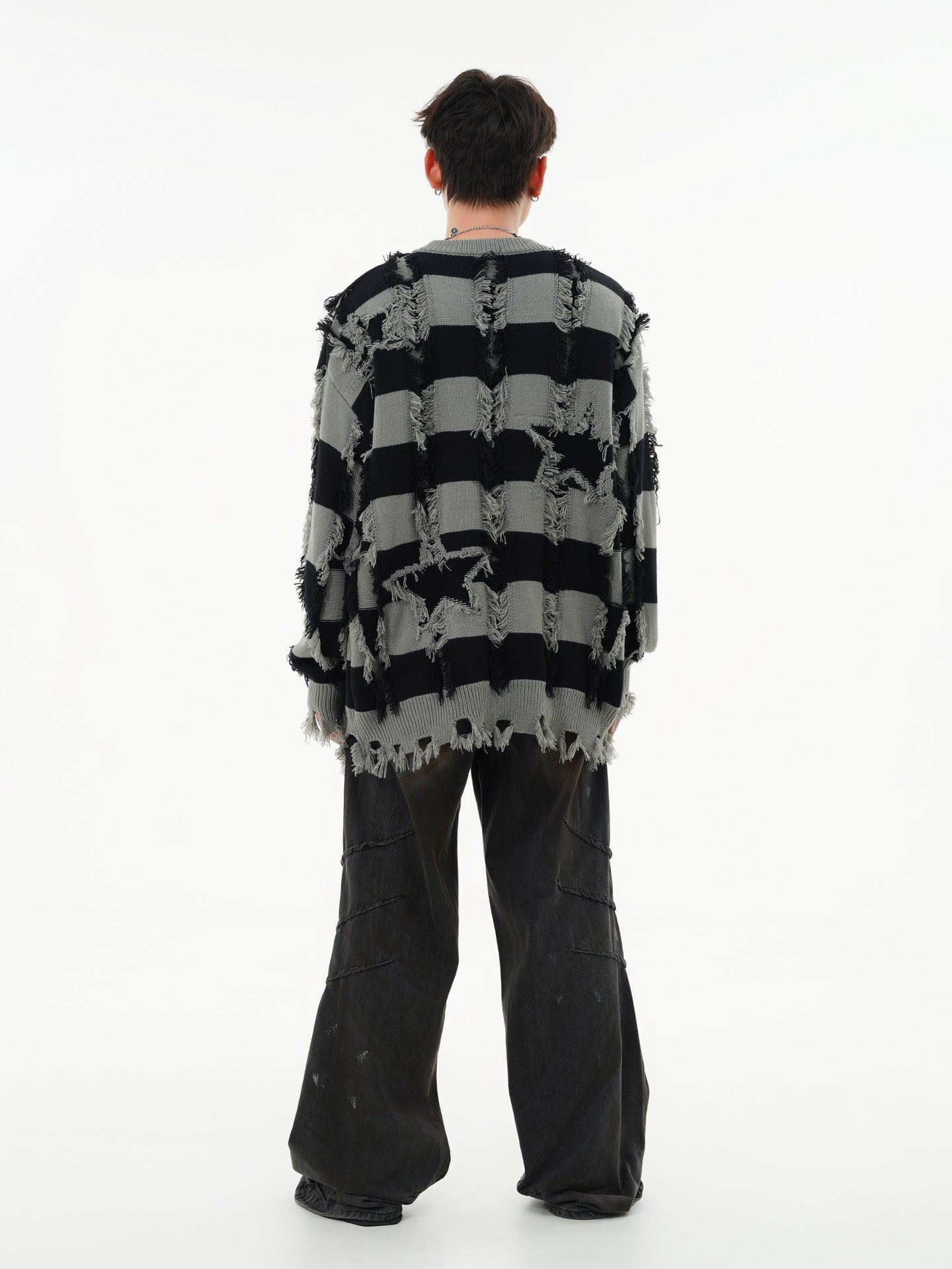 Pull oversize en maille rayée à étoiles délavée – Col rond à franges