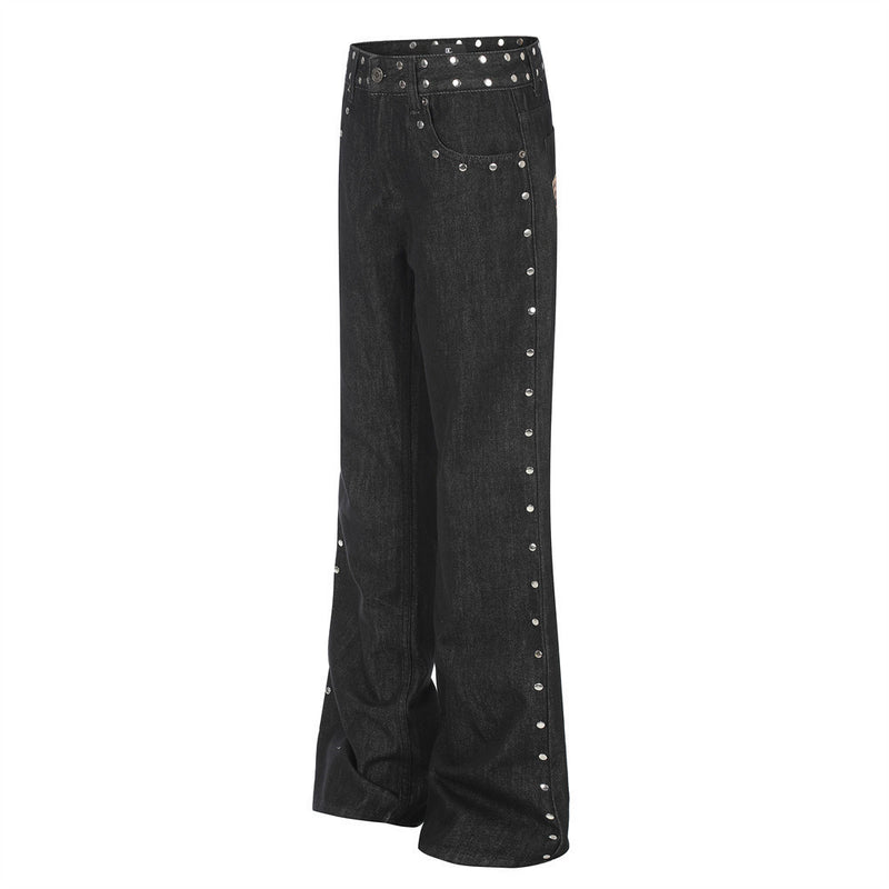 Jean bootcut noir pour homme avec rivets latéraux et patchs arrière étoile léopard