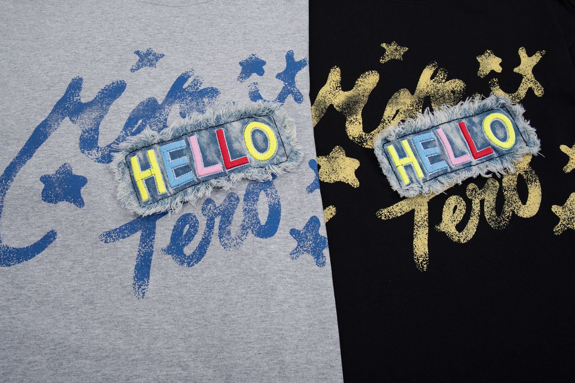 Kastiges Oversized-Langarmshirt mit Streifenärmeln & Hello-Patch