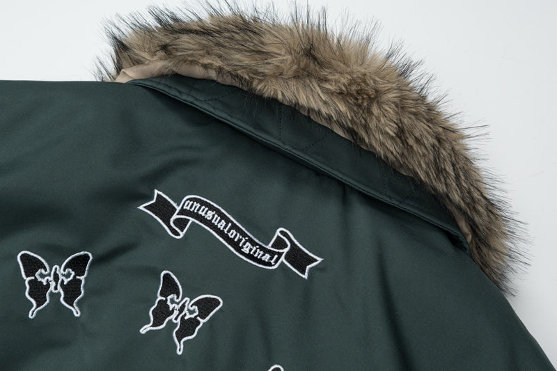 Herren-Schwarze-Pufferjacke mit Fellkragen – Bomberjacke mit Schmetterlingsstickerei