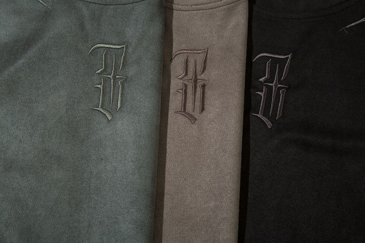 Men's Oversized Suede-Finish Thorn Embroidery Short Sleeve T-Shirt