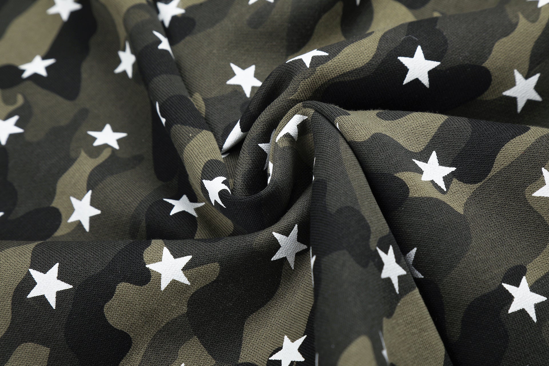 Camo Baggy Cargo Pants – Star Print Wide-Leg Parachute Trousers