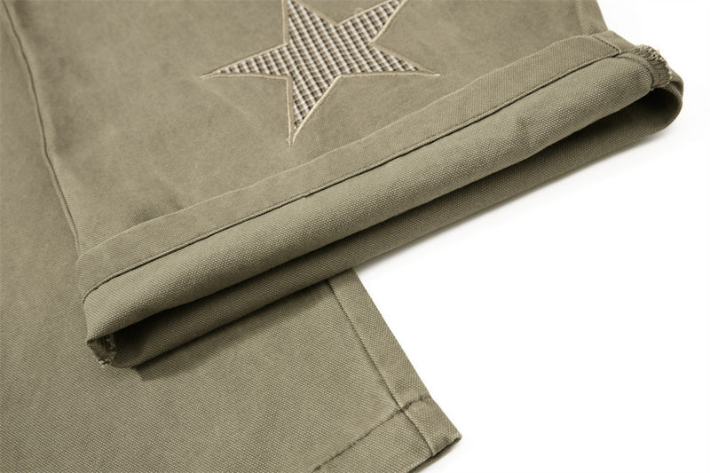 Wide-Leg Cargo Pants – Star Patch, Plaid Detail & Multi-Pocket Baggy Fit