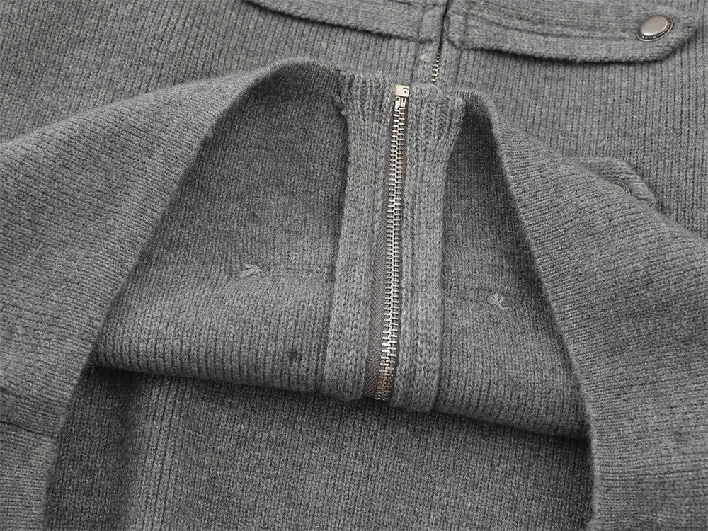 Veste en maille zippée d’inspiration militaire – Cardigan oversize à col montant avec