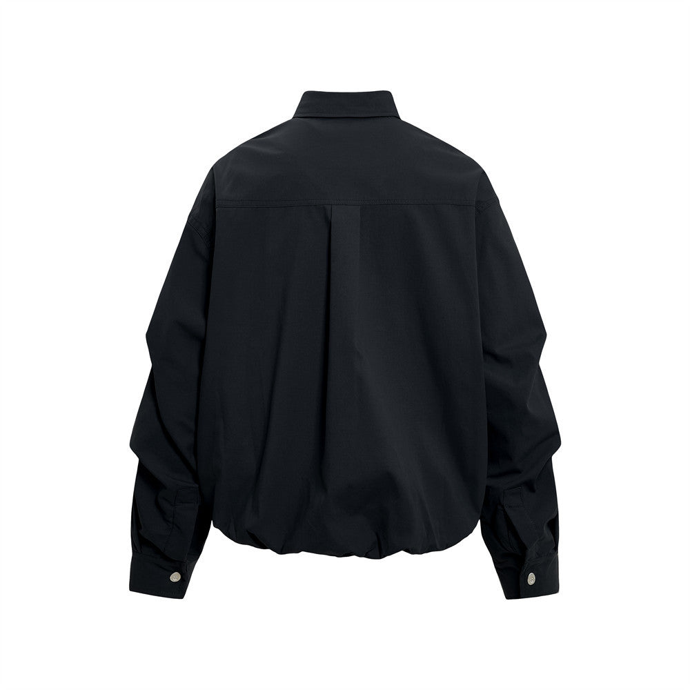 Oversize-Herrenhemdjacke mit plissierten Ärmeln und Druckknöpfen