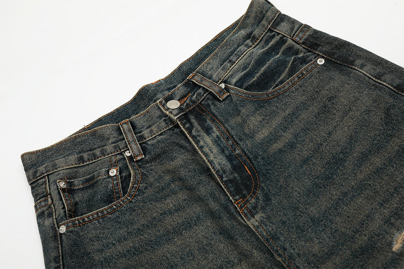 Distressed Straight-Leg-Jeans – Vintage-Washed-Ripped-Denim mit Dirty-Dye