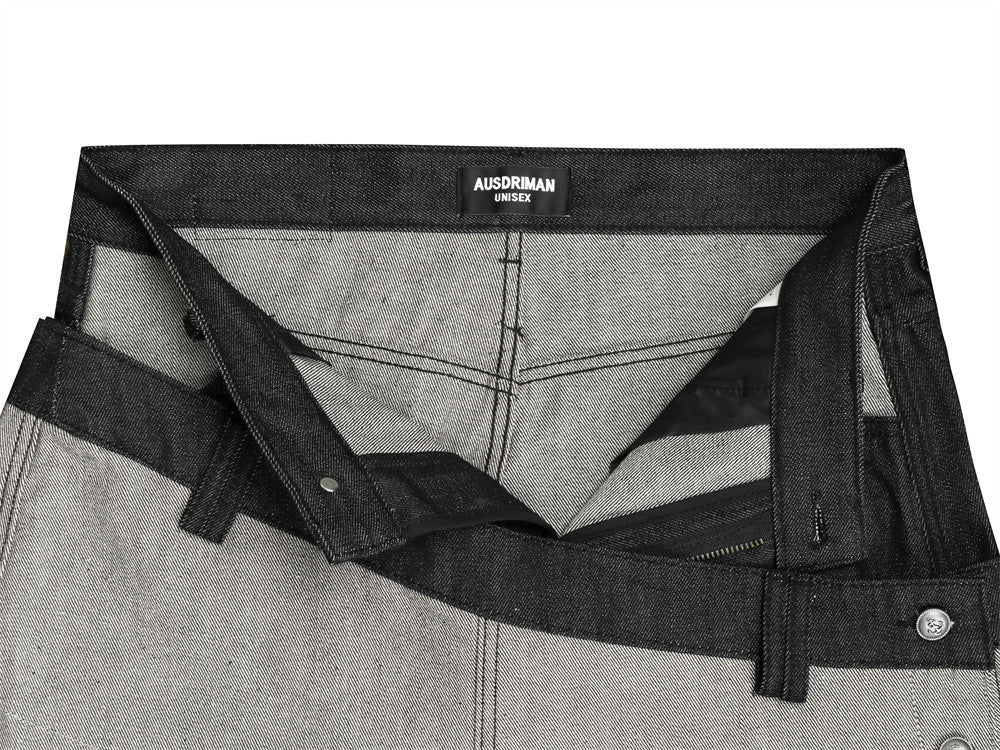 Wide-Leg-Jeans mit zweifarbigem Doppelbund – Script-Stickerei und geschwungener Saum