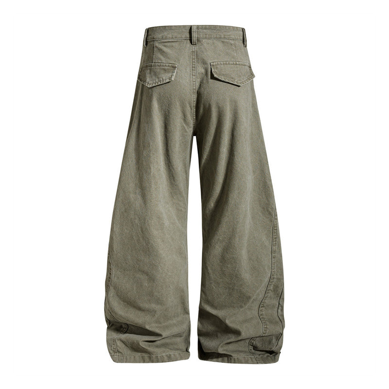Wide-Leg Cargo Pants – Baggy Fit with Pleated Panels & Utility Pockets