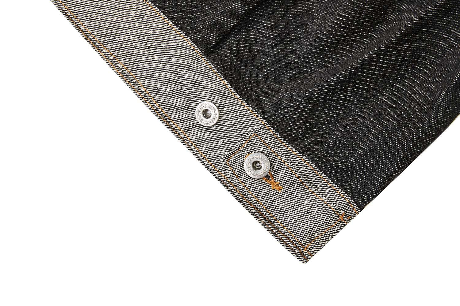 Veste en jean bicolore à empiècements contrastants – Coupe carrée