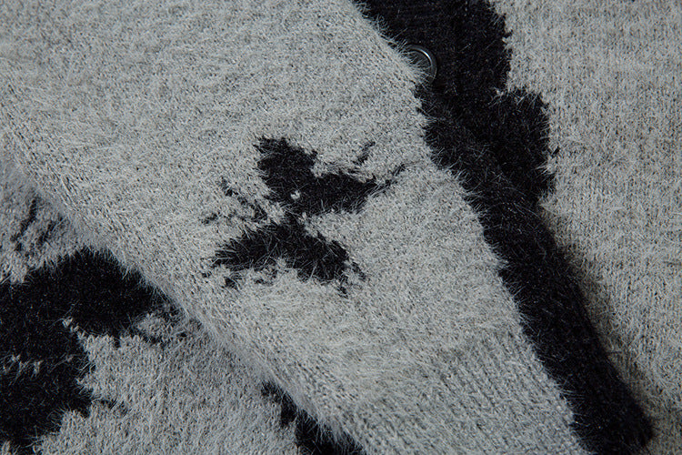 Gilet cardigan en maille jacquard papillon – Col V oversize, maille couple