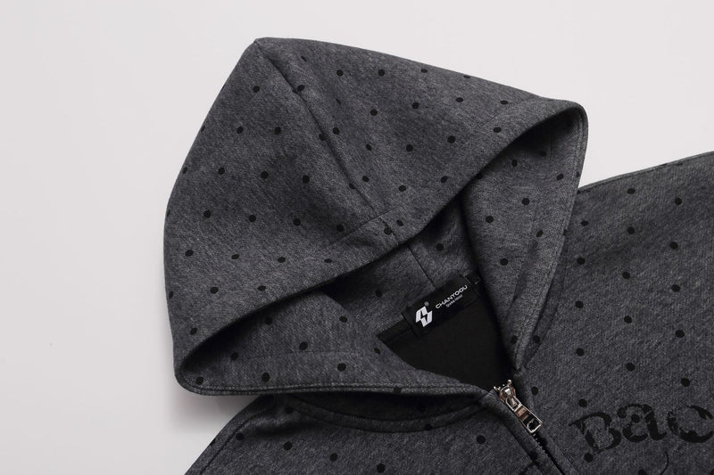 Punktierter Zip-Hoodie mit Street-Grafikprint und seitlichen Streifendetails