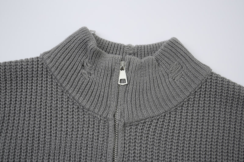 Pull col montant zippé en maille gothique à croix imprimée et effet usé