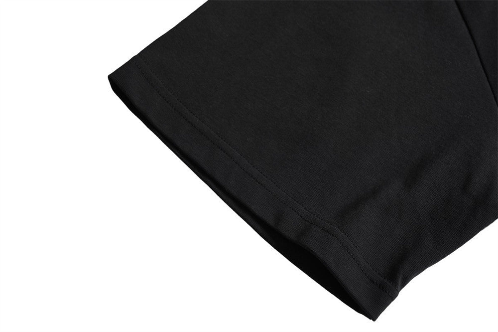 Oversized Irregular Stitch Contrast Snap-Shoulder T-Shirt