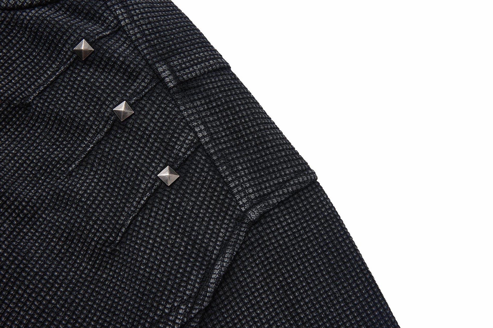 Blouson bomber en maille gaufrée délavée à l’acide avec rivets métalliques