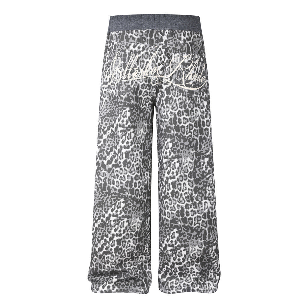Pantalon de survêtement homme à jambes larges – Imprimé léopard gris avec broderie au dos