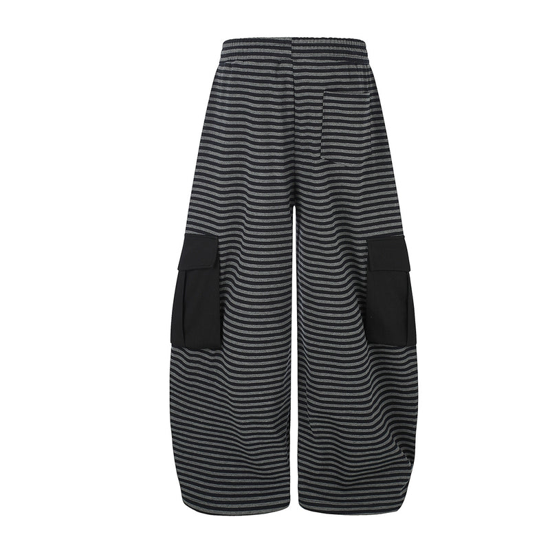 Wide-Leg Cargo Sweatpants with Striped Waistband – Relaxed Fit Parachute Pants