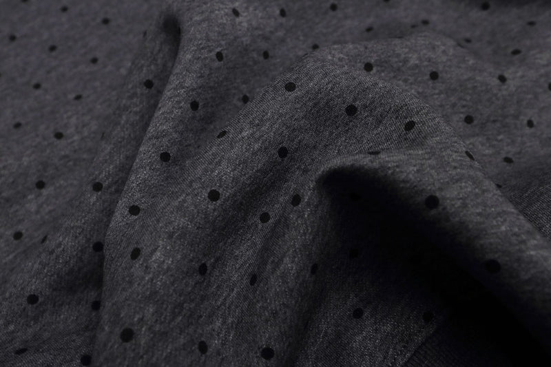Punktierter Zip-Hoodie mit Street-Grafikprint und seitlichen Streifendetails