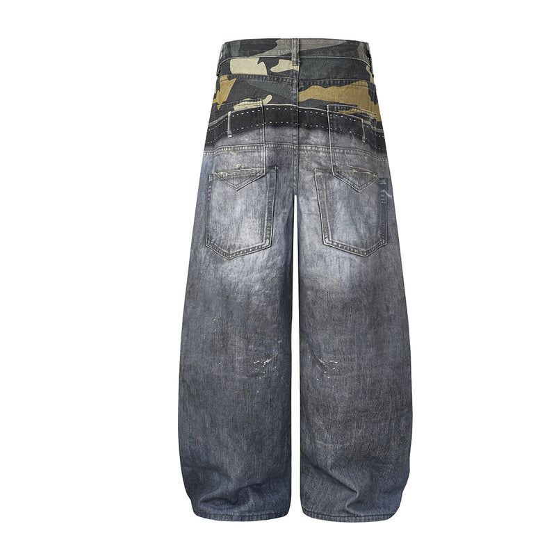 Baggy Wide-Leg-Jeans – Camouflage-Patchwork, Distressed-Denim, Nähte mit Nieten & Gürtel