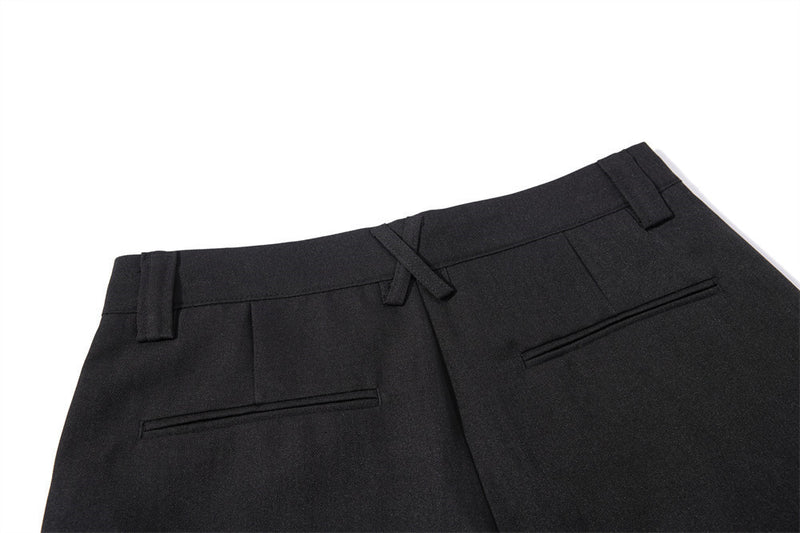 Herrenhose mit weitem Bein und Bundfalten – Loose Fit, unifarben