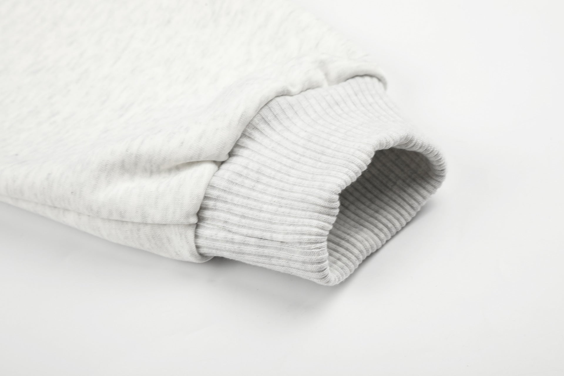 Sweat à capuche zippé à motif chat avec bordure en fausse fourrure