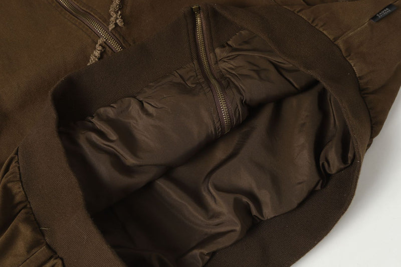 Chaqueta bomber deconstruida con costuras deshilachadas – Estilo universitario de algodón lavado