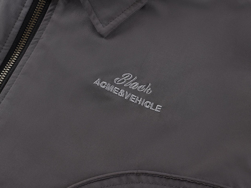 Veste bomber matelassée pour homme avec col à pointes et coutures arrondies