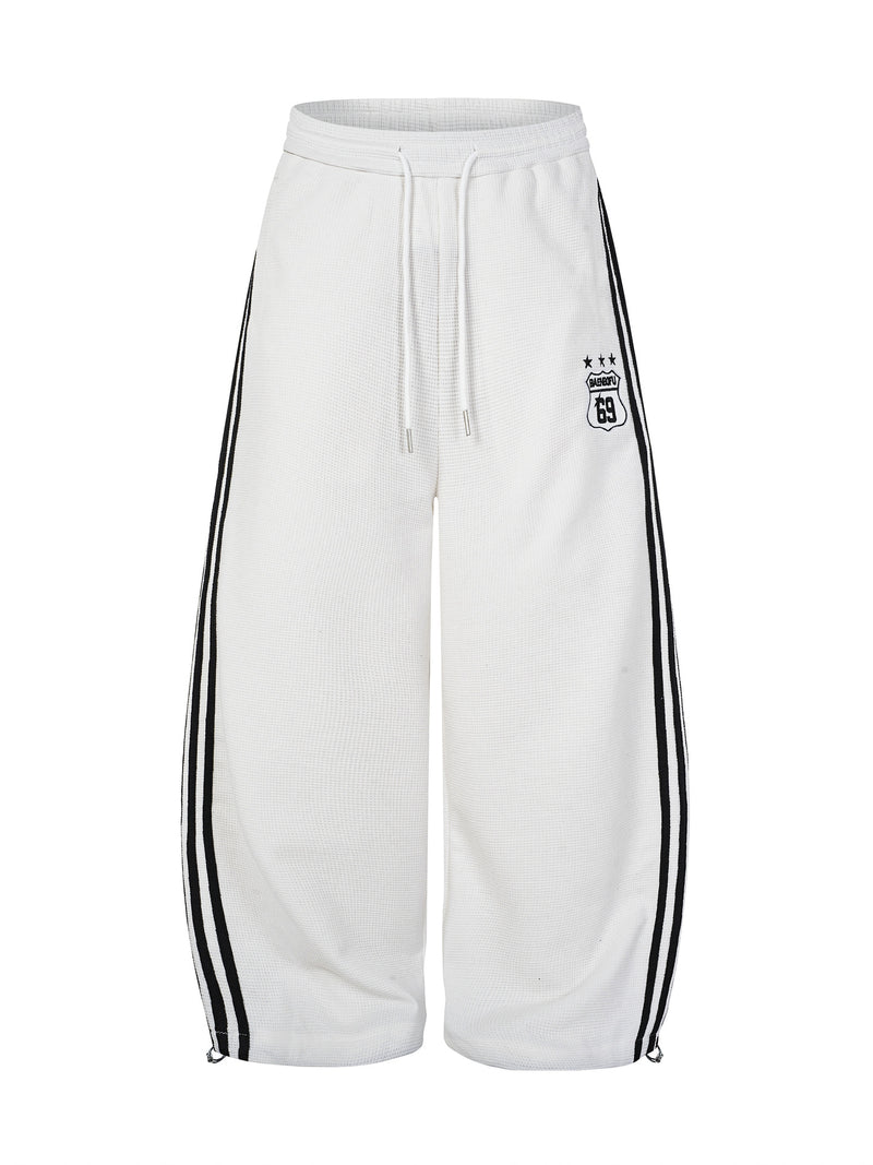 Retro-Soccer-Trainingsjacke & Wide-Leg-Trainingshose – Stickabzeichen, Streifen