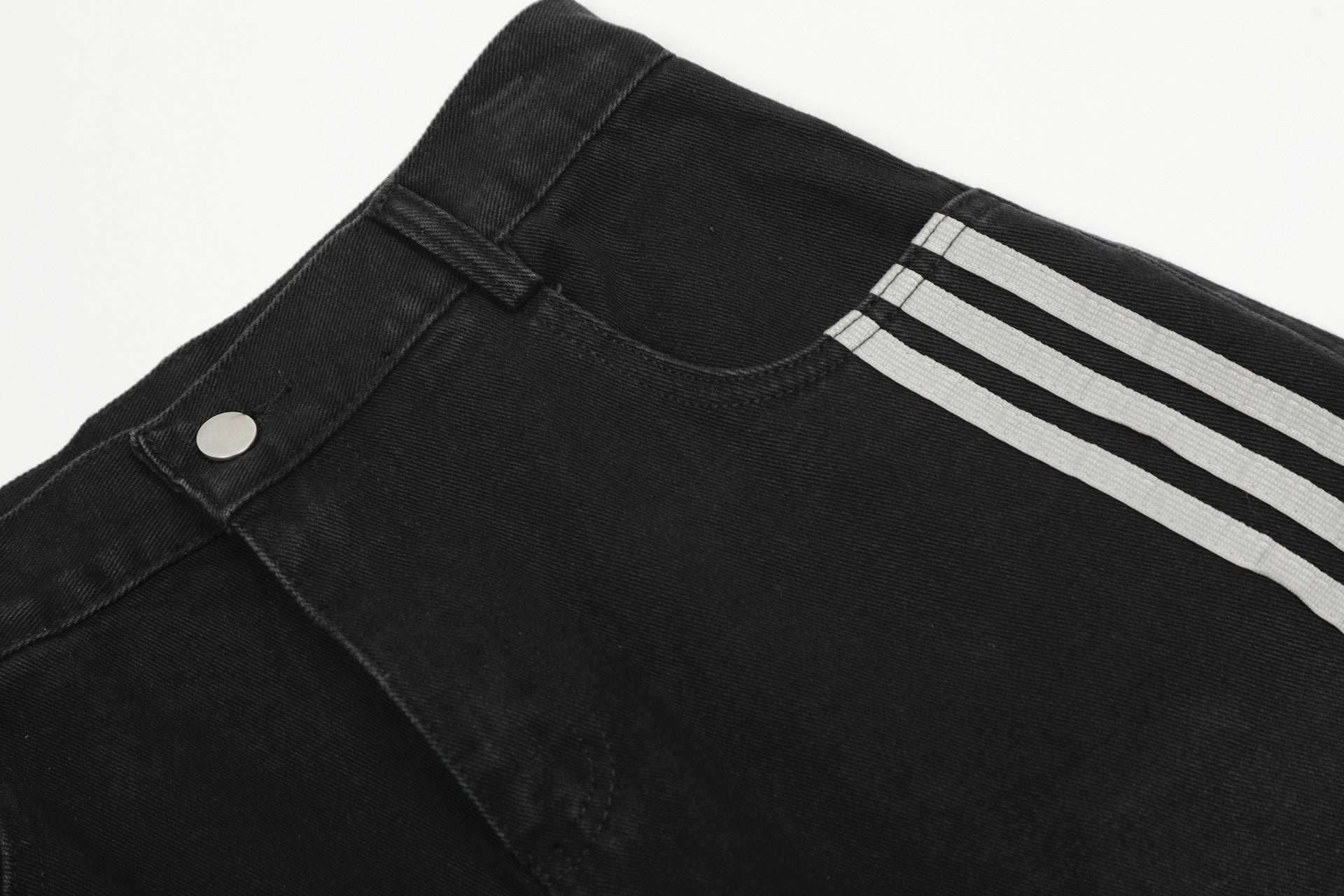 Wide-Leg Deconstructed Jeans with Triple Side Stripes – Loose Fit Baggy Denim