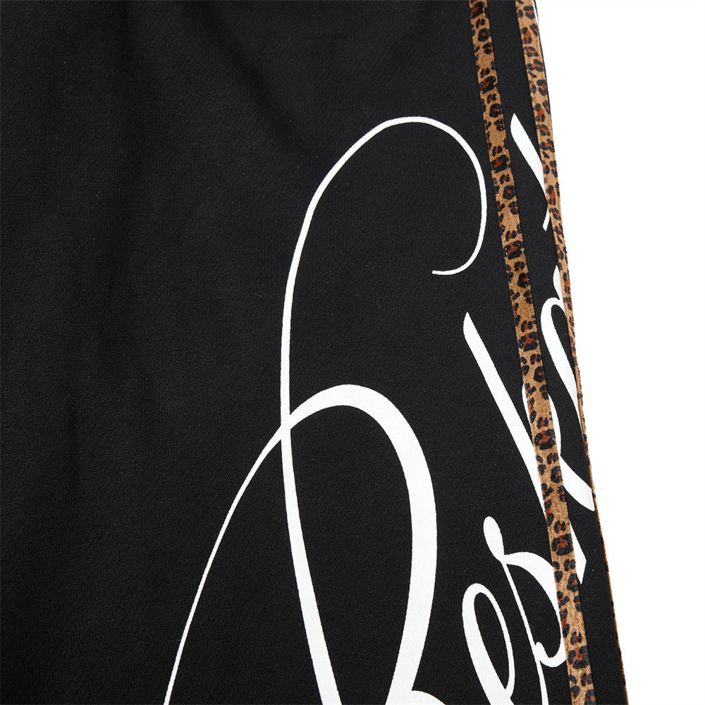 Dark Streetwear Wide-Leg Sweatpants with Leopard Side Tape & Script Print