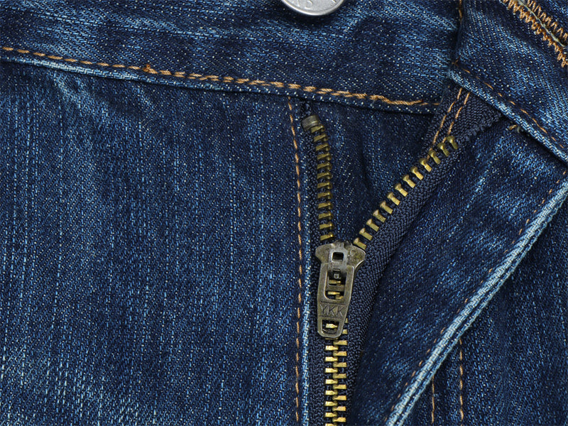Herren-Bootcut-Jeans im Distressed-Look mit Nieten – Dunkelblauer Flare-Denim mit Karomuster