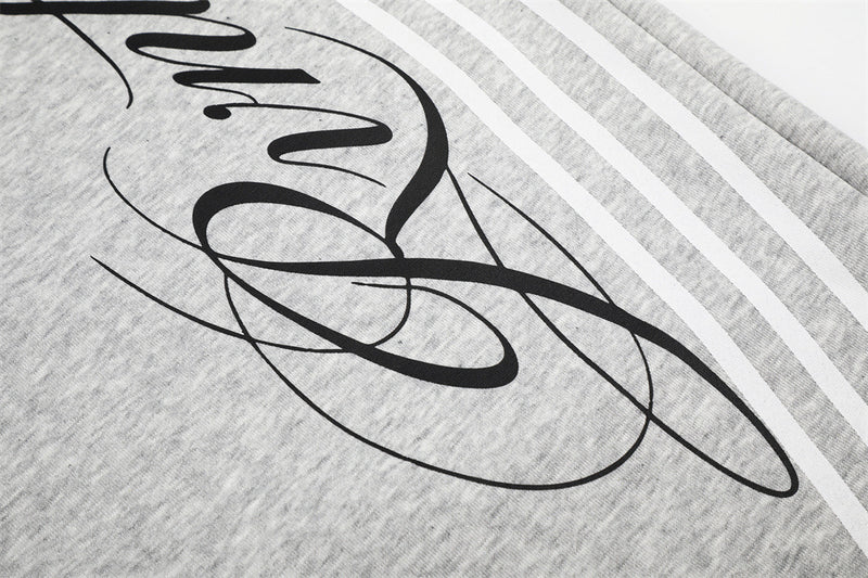 Wide-Leg-Sweathose mit Stern-Grafik und dreifachen Streifen-Details