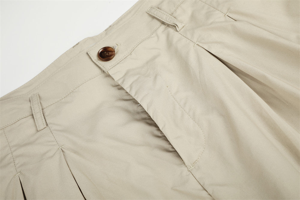 Wide-Leg Cargo Pants with Pleats and Large Side Pockets