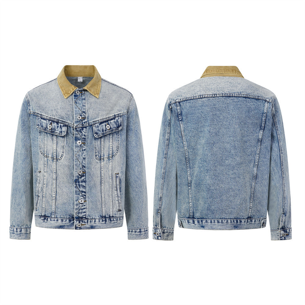 Veste oversize en jean bleu clair délavé à l’acide, avec col contrastant en velours côtelé beige, fermeture boutonnée et deux poches poitrine, vue de face