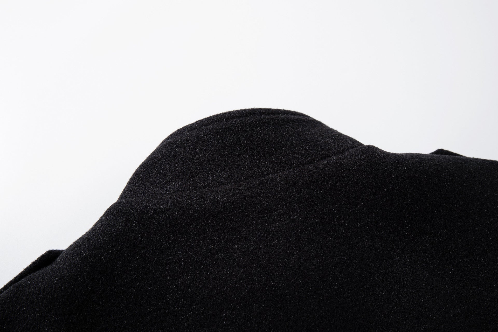 Veste militaire en laine pour homme – Noire, croisée, col montant et coupe courte