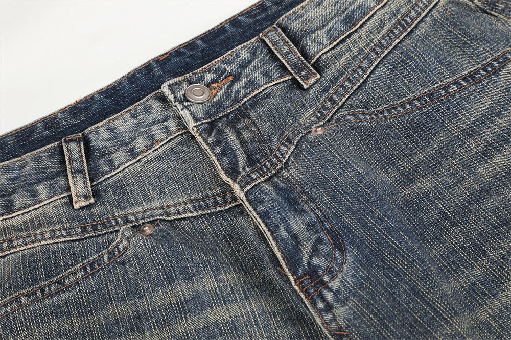 Jeans mit weitem Bein aus verwaschenem Denim – Vintage-Destroyed-Look, entspannte Passform