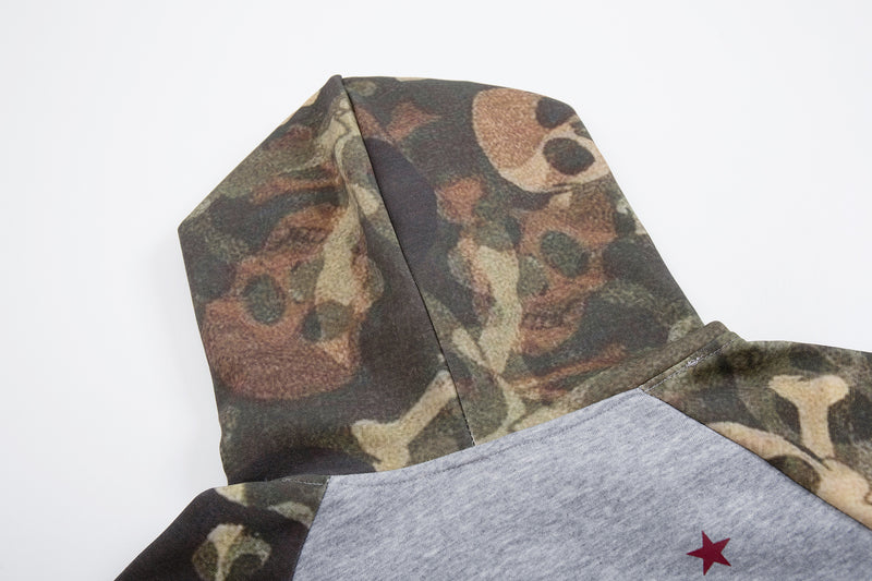 Camo Skull Raglan Hoodie – Colorblock Streetwear Pullover with Graphic Print