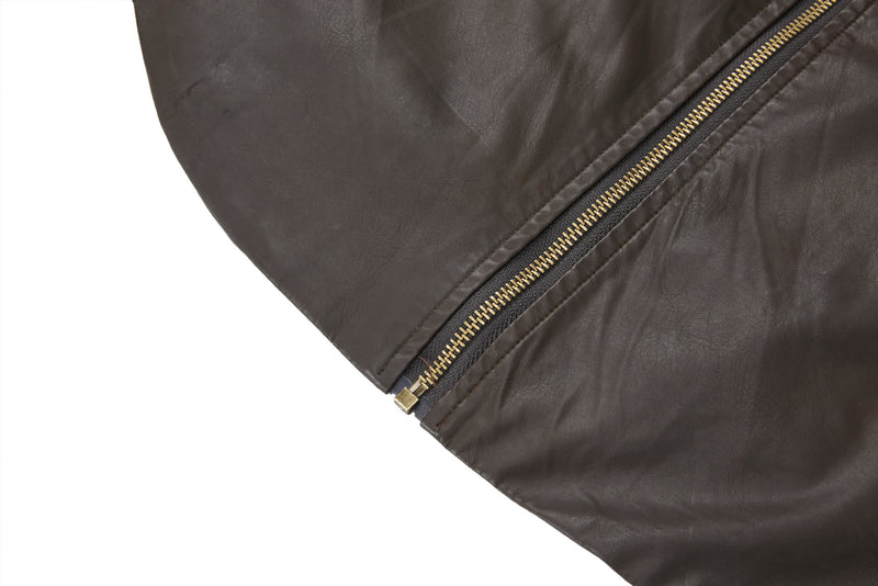 Veste moto en simili cuir – Col montant, poches zippées déconstruites, style biker rétro