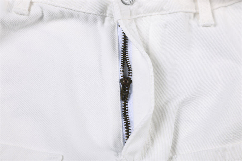 Baggy Barrel-Leg Jeans – White Wide-Leg Denim with Embroidered Pockets