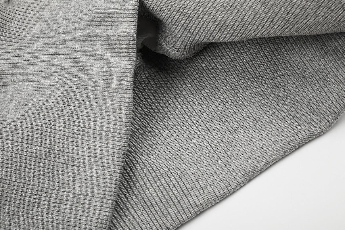 Sweat à capuche zippé court à motif étoiles et croix