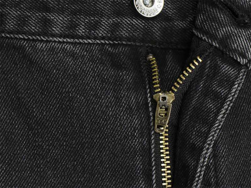 Vaqueros flare negros lavados para hombre – Denim de pierna ancha desgastado con detalle de bigotes