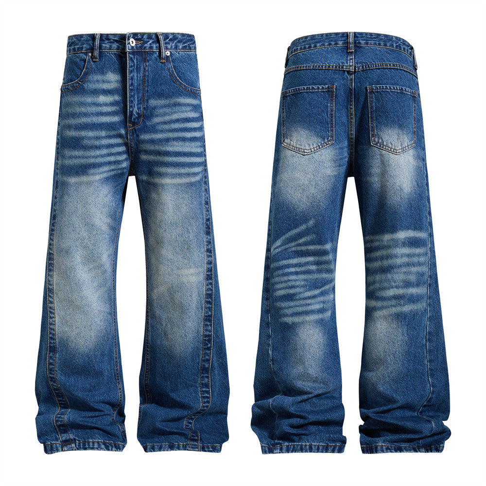 Herrenjeans mit weitem Bein und Schlag aus mittelblauem Vintage-Used-Denim, Vorder- und Rückansicht